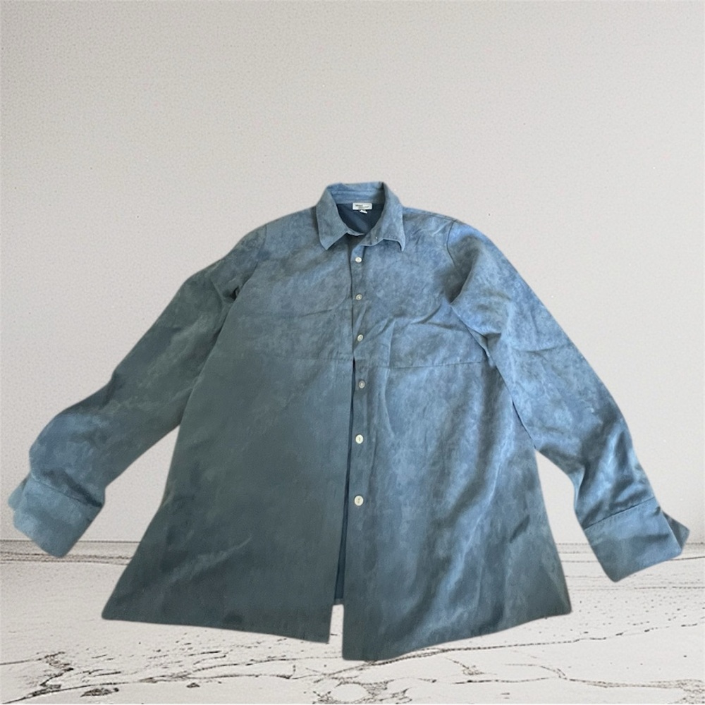 🔹MIMI MATERNITY: Women’s M, blue button down polyester blouse, preowned🔹